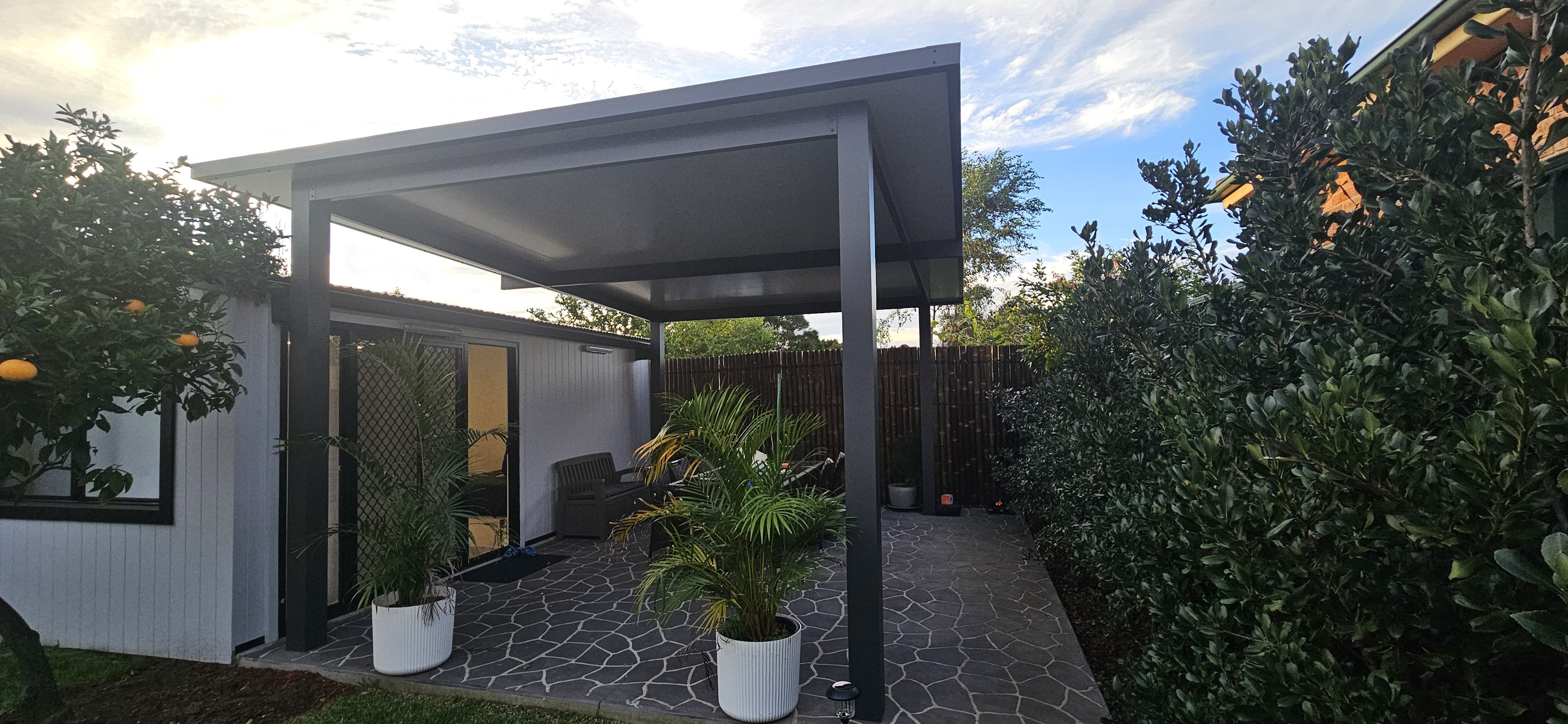 Aluminium pergola assembly and installation Sydney