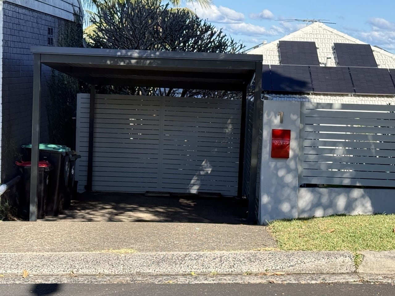 Pergola and outdoor structure installation Sydney