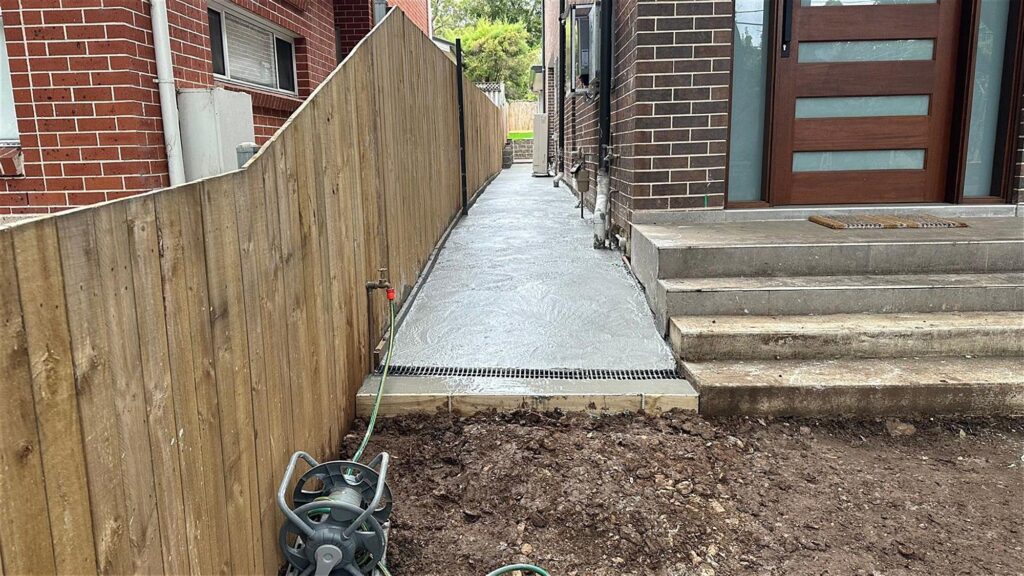 Concrete side path, Ryde