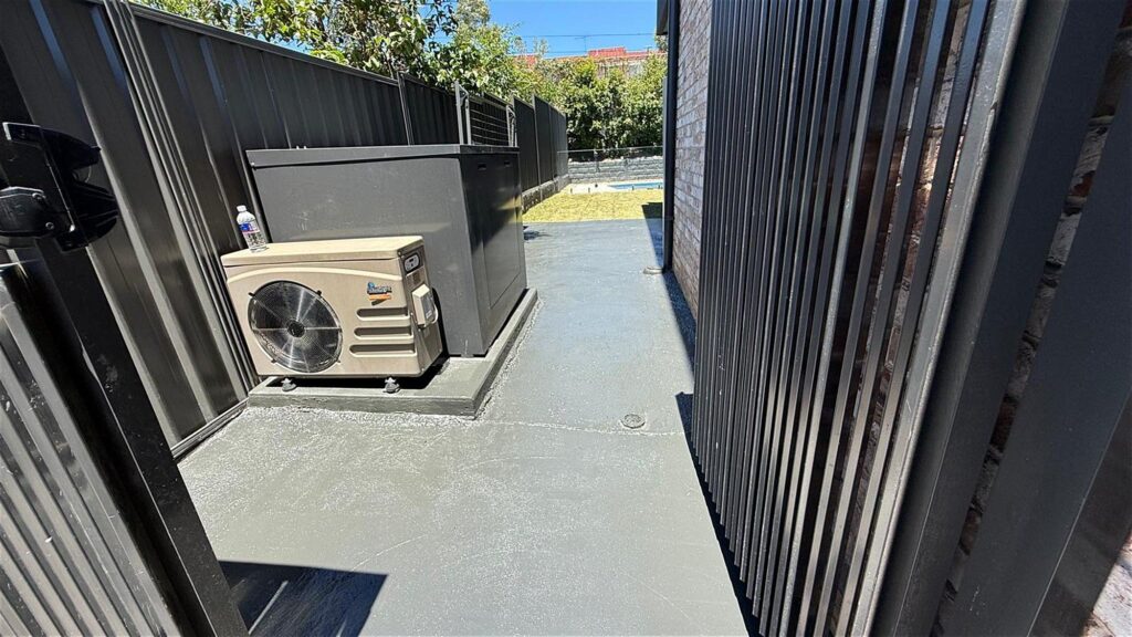 Paved side passage, North Sydney